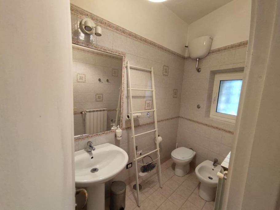 Vicolo Del Bologna Apartment Rom Exterior foto